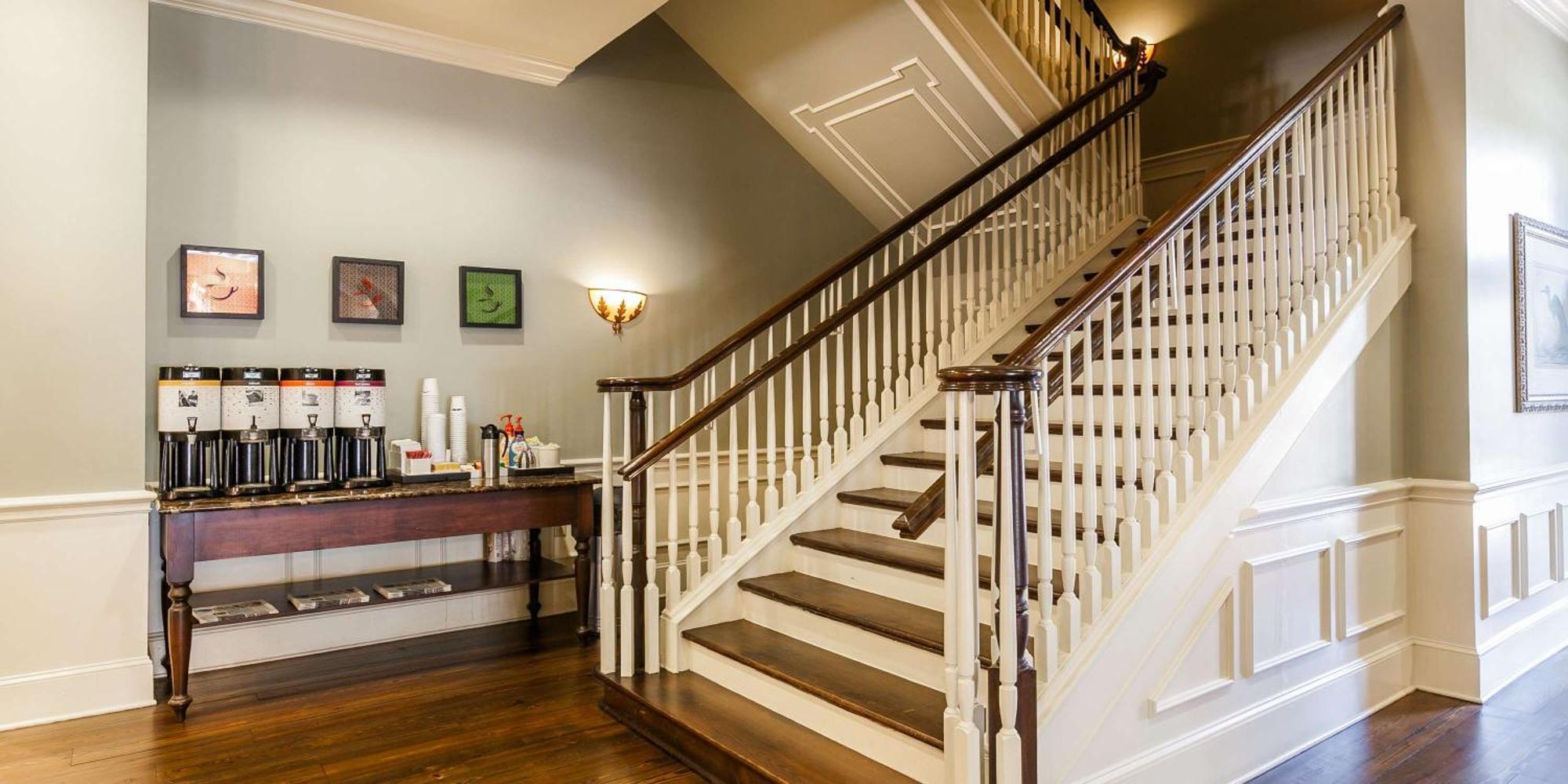 Hampton Inn & Suites Savannah Historic District Экстерьер фото