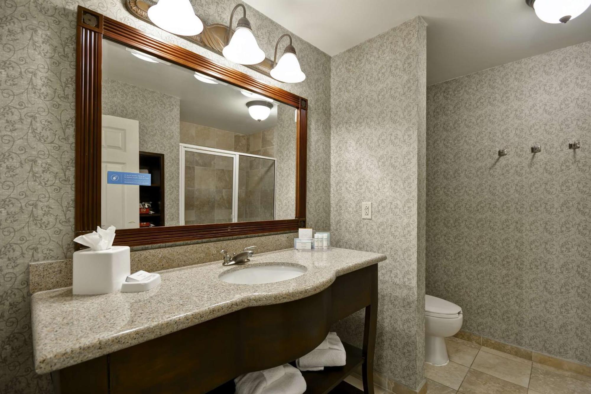 Hampton Inn & Suites Savannah Historic District Экстерьер фото