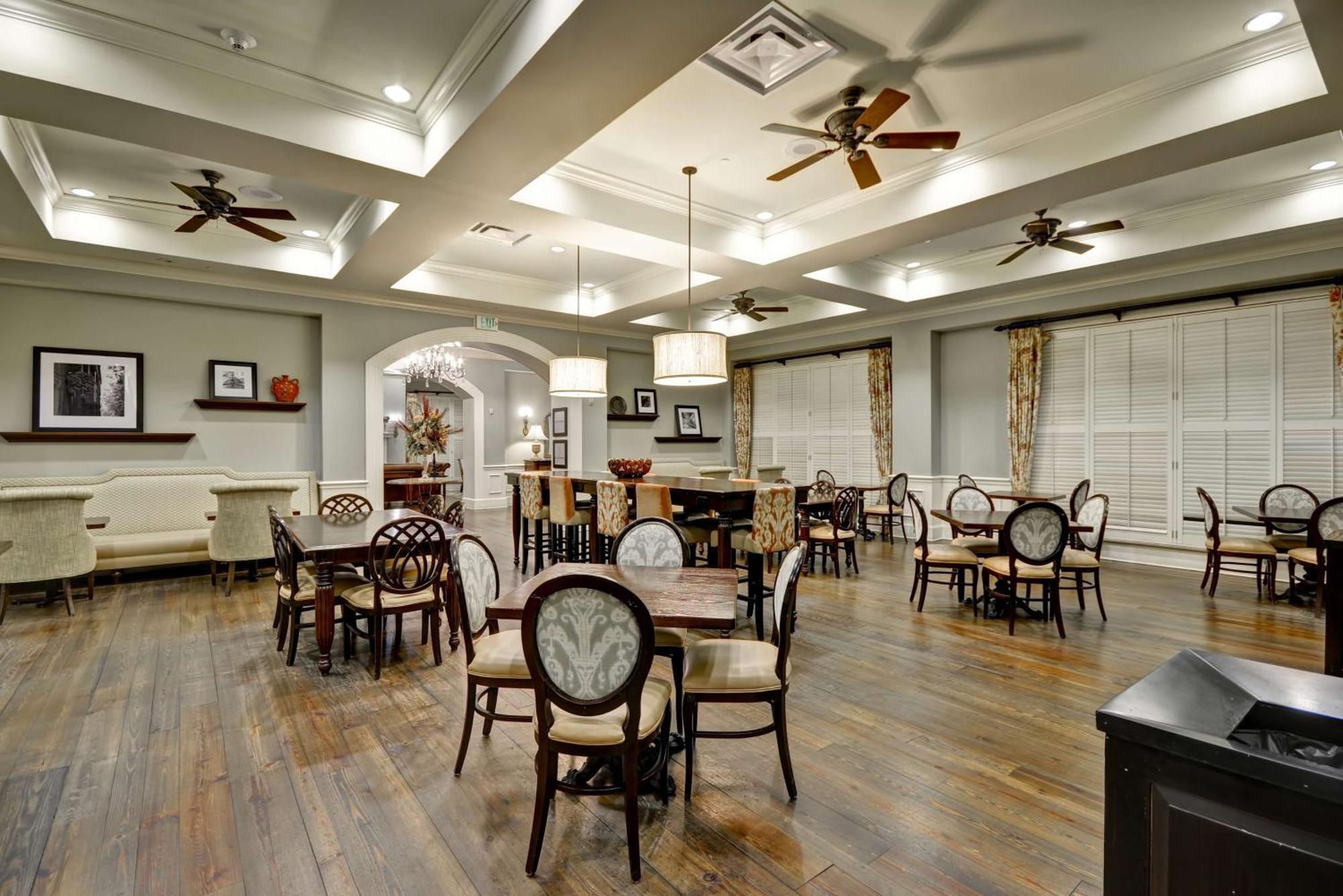 Hampton Inn & Suites Savannah Historic District Экстерьер фото