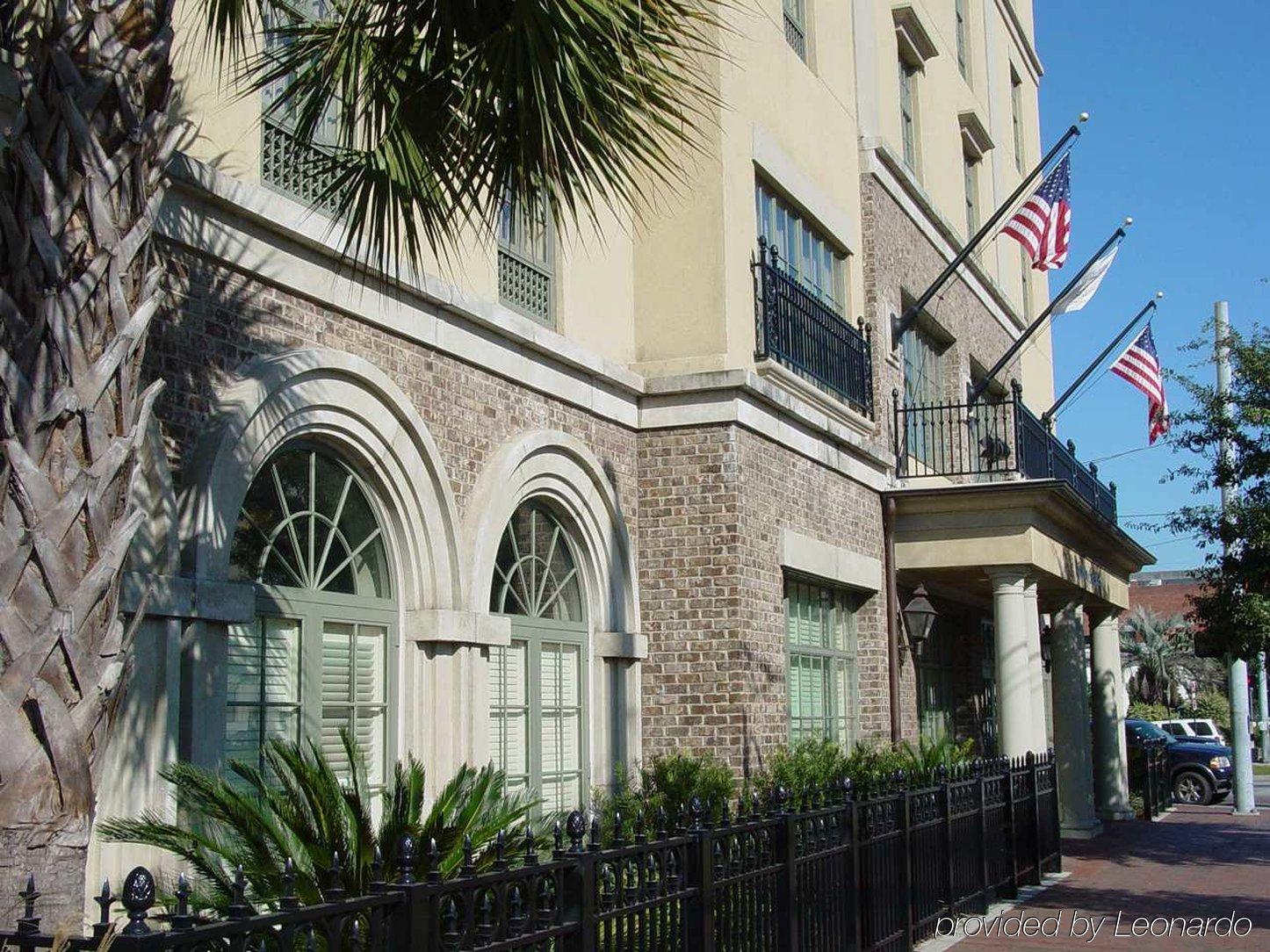 Hampton Inn & Suites Savannah Historic District Экстерьер фото